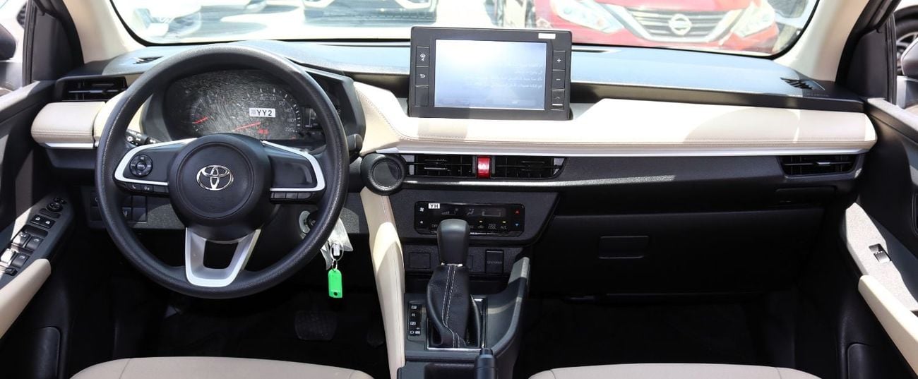 Toyota Yaris E G
