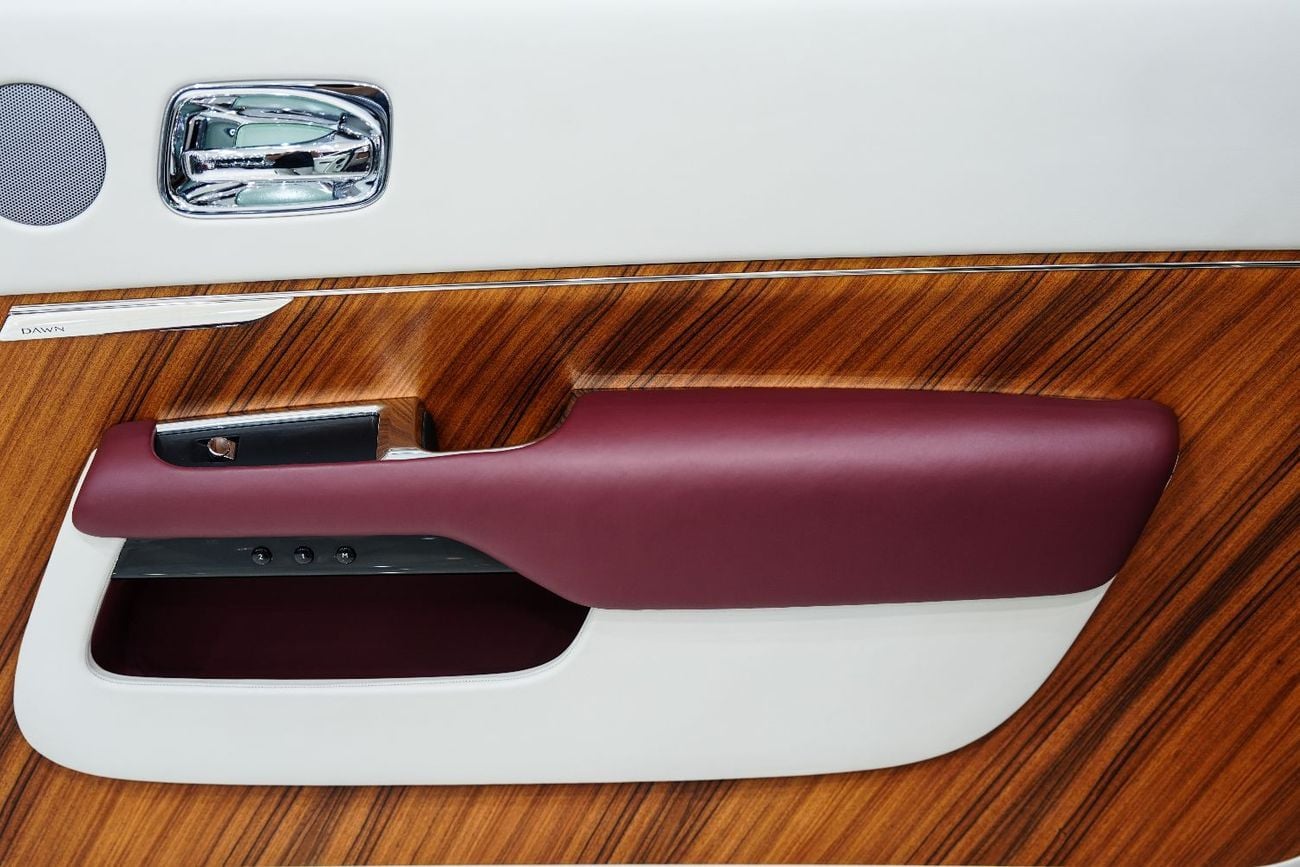 Rolls-Royce Dawn Two-Tone Interior, Full Canadel Panelling, Dealer Warranty Till 20/10/2027!!