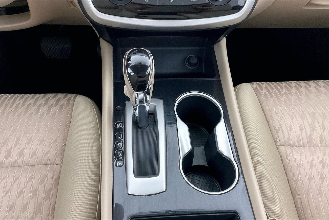 Nissan Altima SV| 1 year free warranty | Exclusive Eid offer