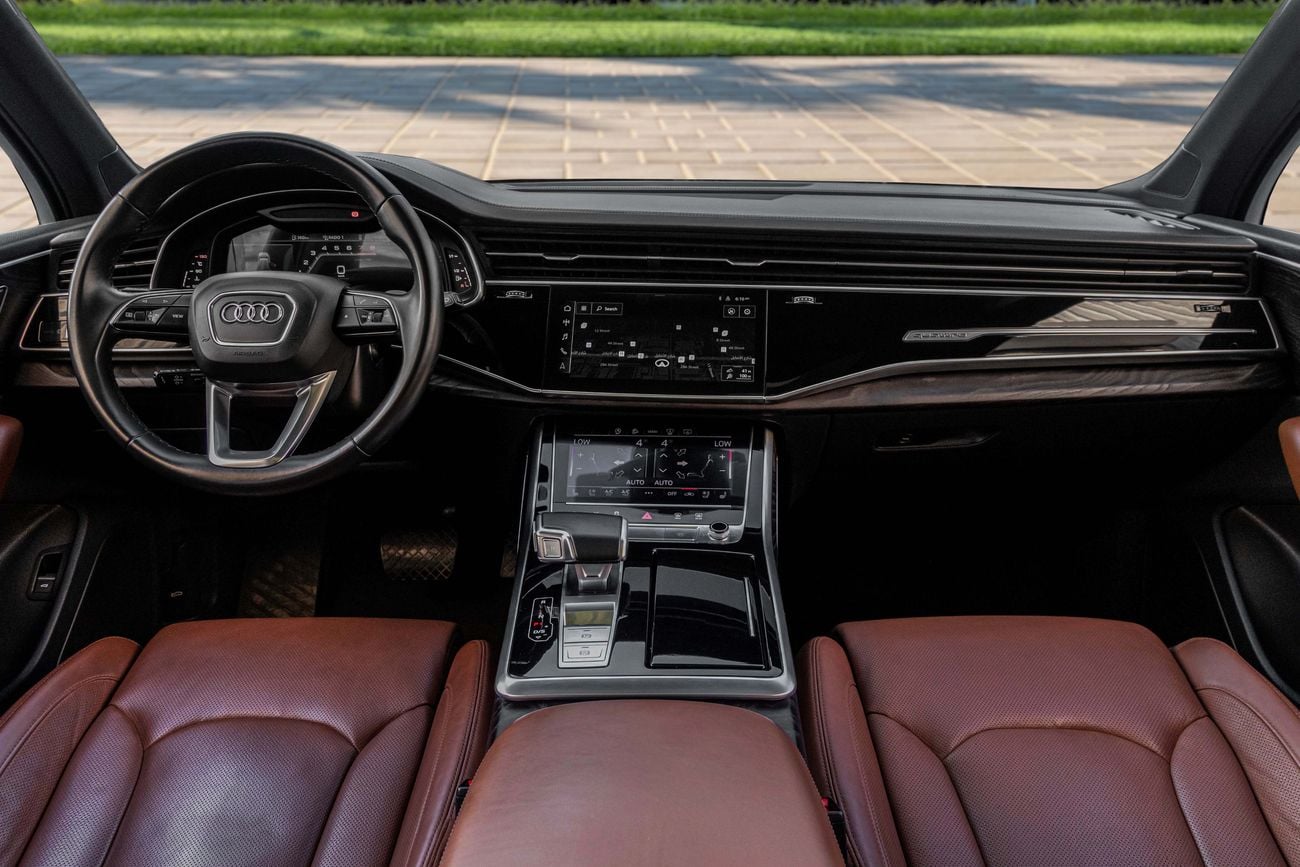 أودي Q7 Q7 S-Line 55 TFSI Quattro | 2,938 P.M | 0% Downpayment | WARRANTY!