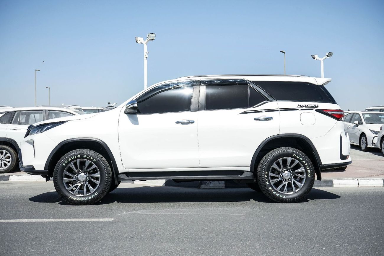 تويوتا فورتونر he 2018 Toyota Fortuner is a rugged, 7-seater mid-size SUV, often praised for its reliability and of