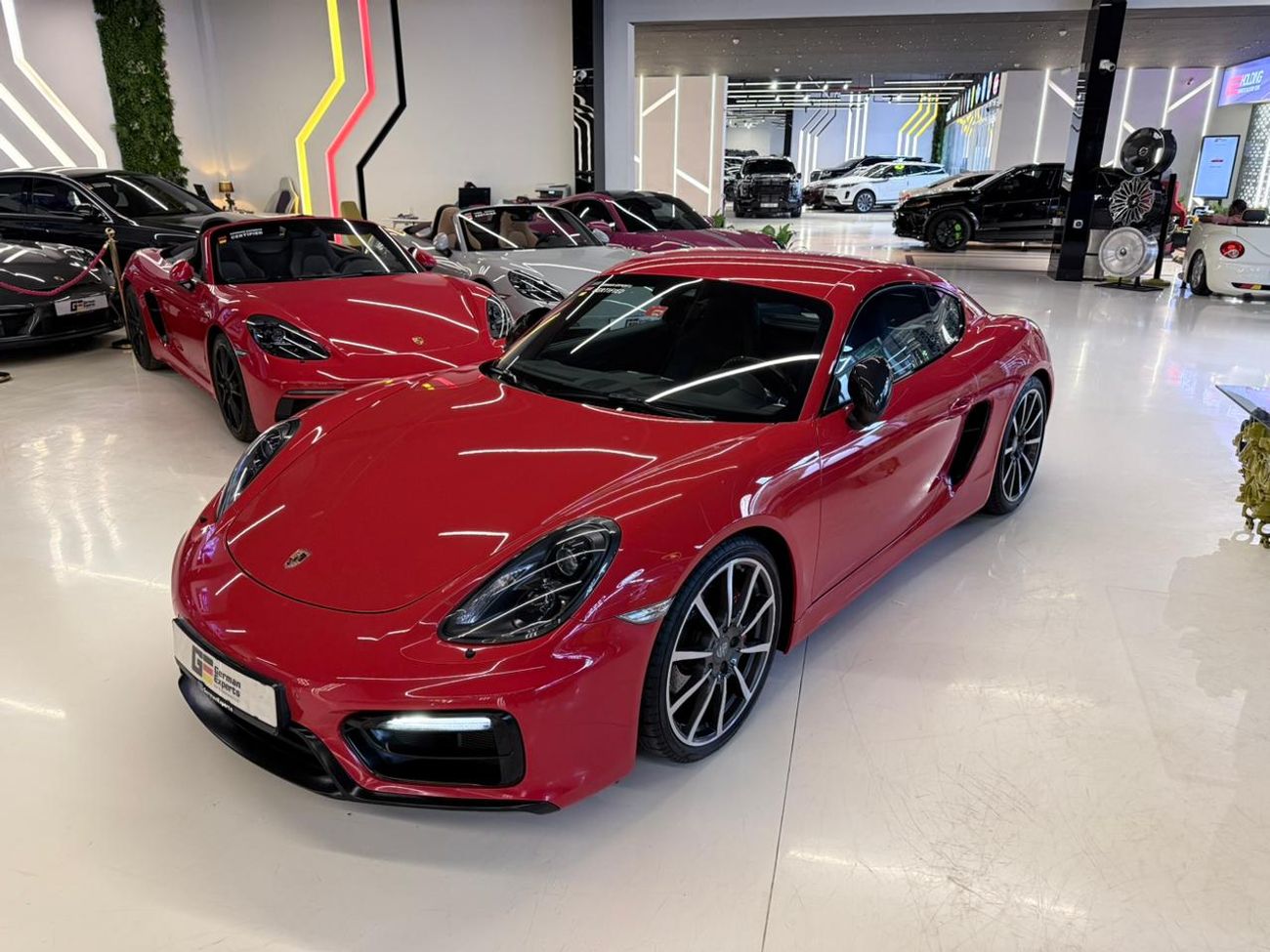 Porsche Cayman GTS 3.4L Porsche Cayman GTS 2015 - GCC - Full Service History - Dealer Warranty till Sep/2026