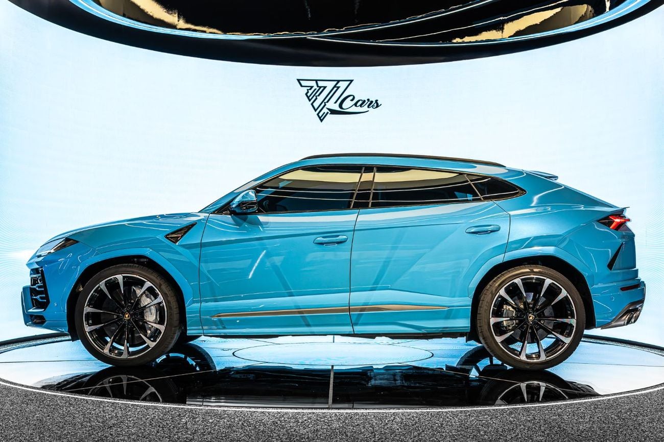 Lamborghini Urus STANDARD 2022 Lamborghini Urus | 4.0L Twin-Turbo V8 | 641 HP | Under Warranty | GCC Specs