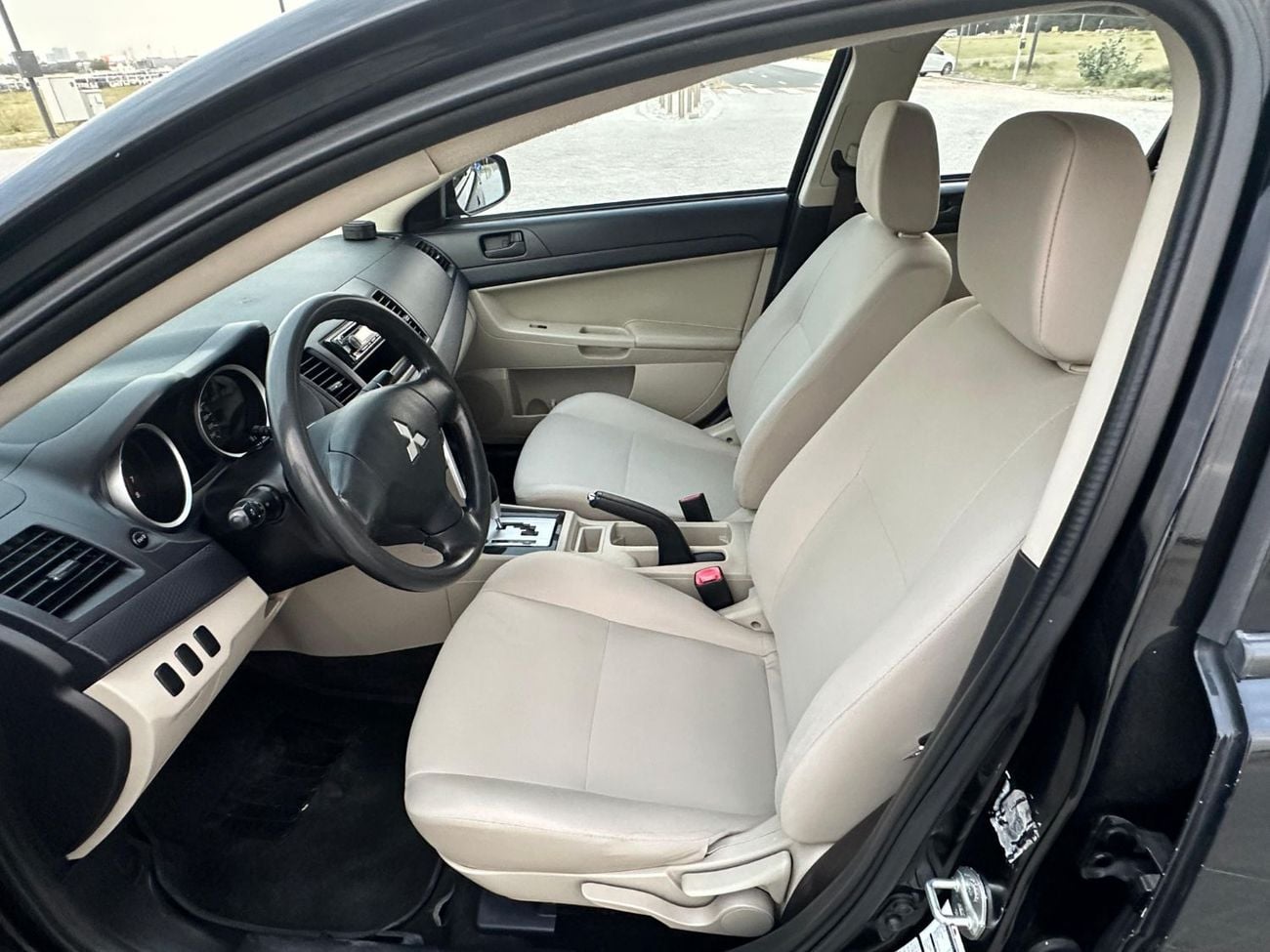 Mitsubishi Lancer EX