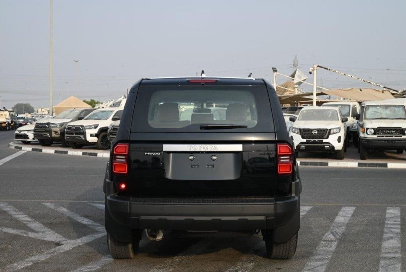 تويوتا برادو TXL1 2.4L Turbo 7-Seat Automatic