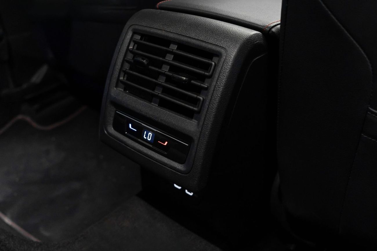 فولكس واجن جولف 2023 Volkswagen Golf GTI / Volkswagen Warranty & Full VW Service History