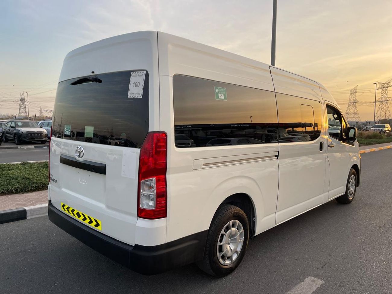 Toyota Hiace Commuter 3.5L M/T