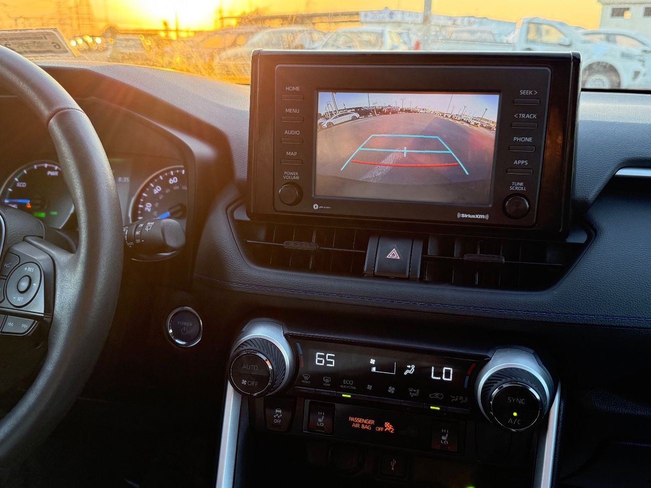 تويوتا راف ٤ 2022 TOYOTA RAV4 SE HYBRID 4x4 FULL OPTIONS IMPORTED FROM USA