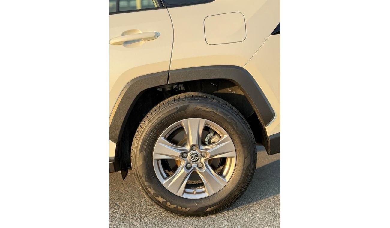 Toyota RAV4 Hybrid TOYOTA RAV4 VXR 2.5L