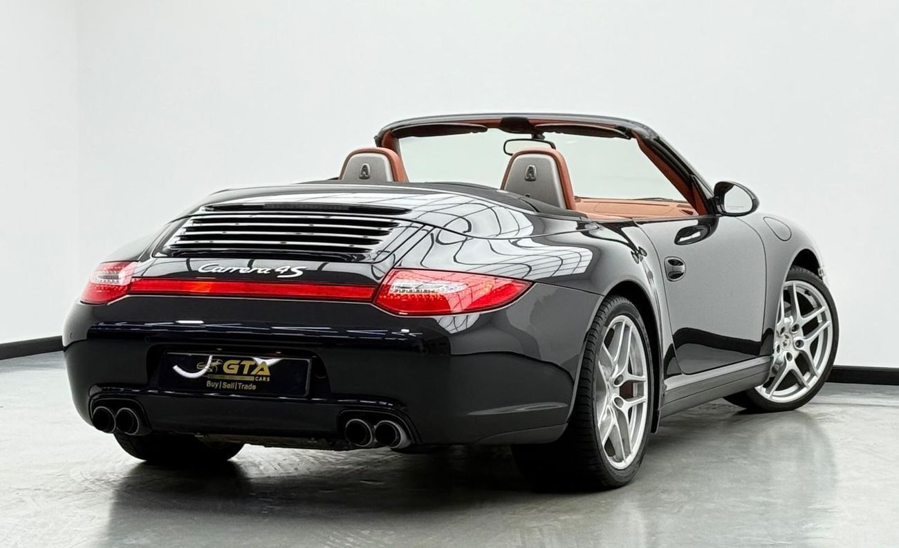 Porsche 911 Carrera 4S 3.8L Convertible 2011 Porsche 911 Carrera 4S (997.2), Full Service History, GCC