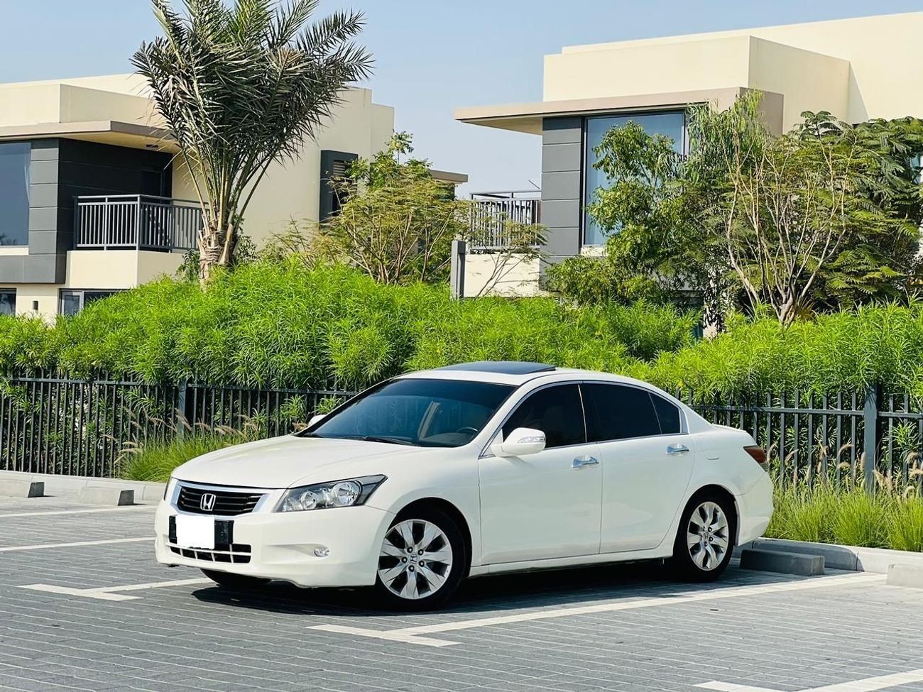 Honda Accord || GCC || Top-end || Well Maintained