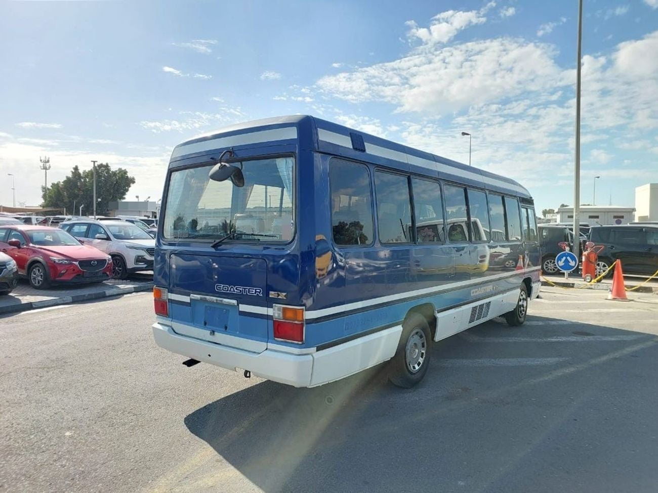 Toyota Coaster TOYOTA COASTER BUS RHD 1992 MODEL 4.1 L DIESEL MANUAL(PM03254)