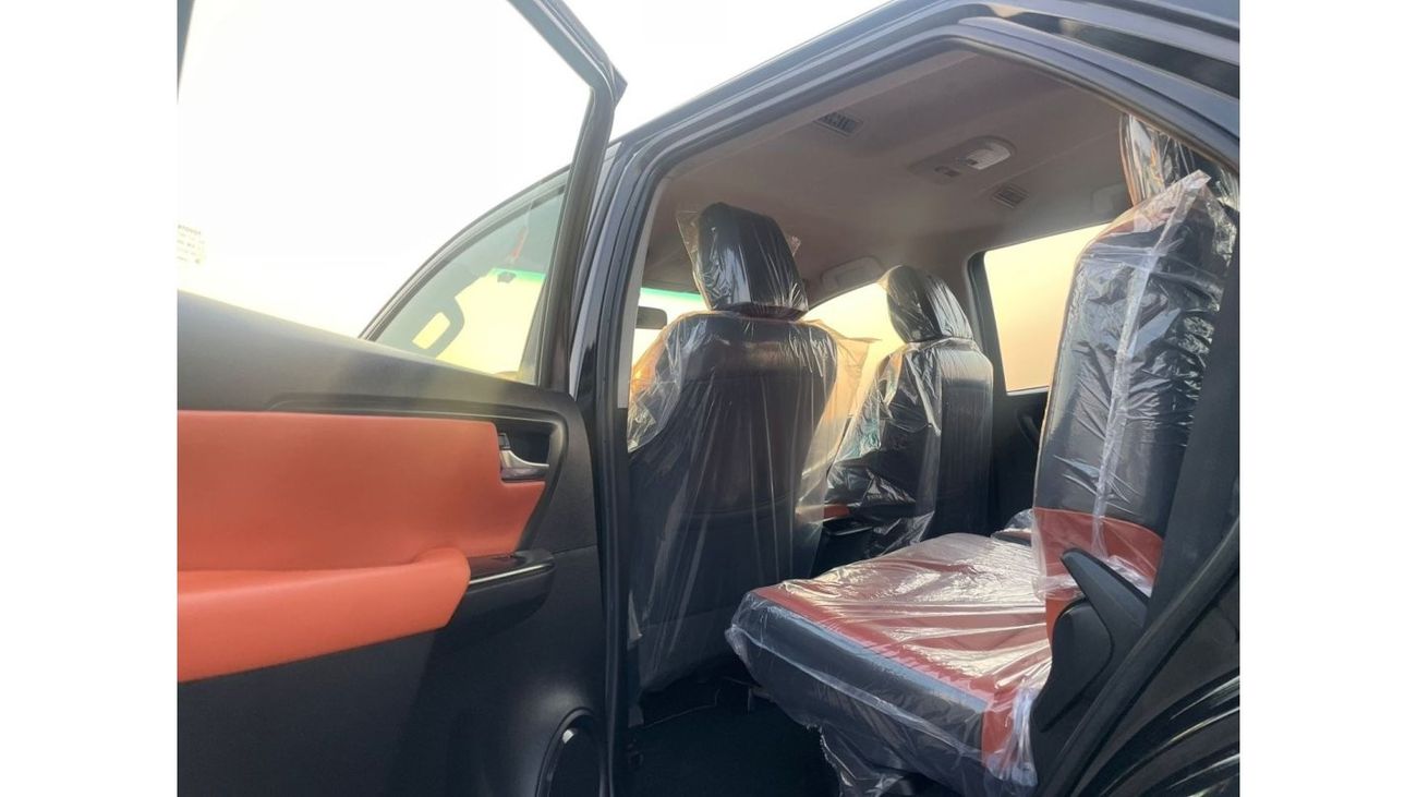 Toyota Fortuner 2019 Toyota Fortuner EXR+ 2.7L V4 - 4x4 AWD - Rear CAM & Sensor - No accident -