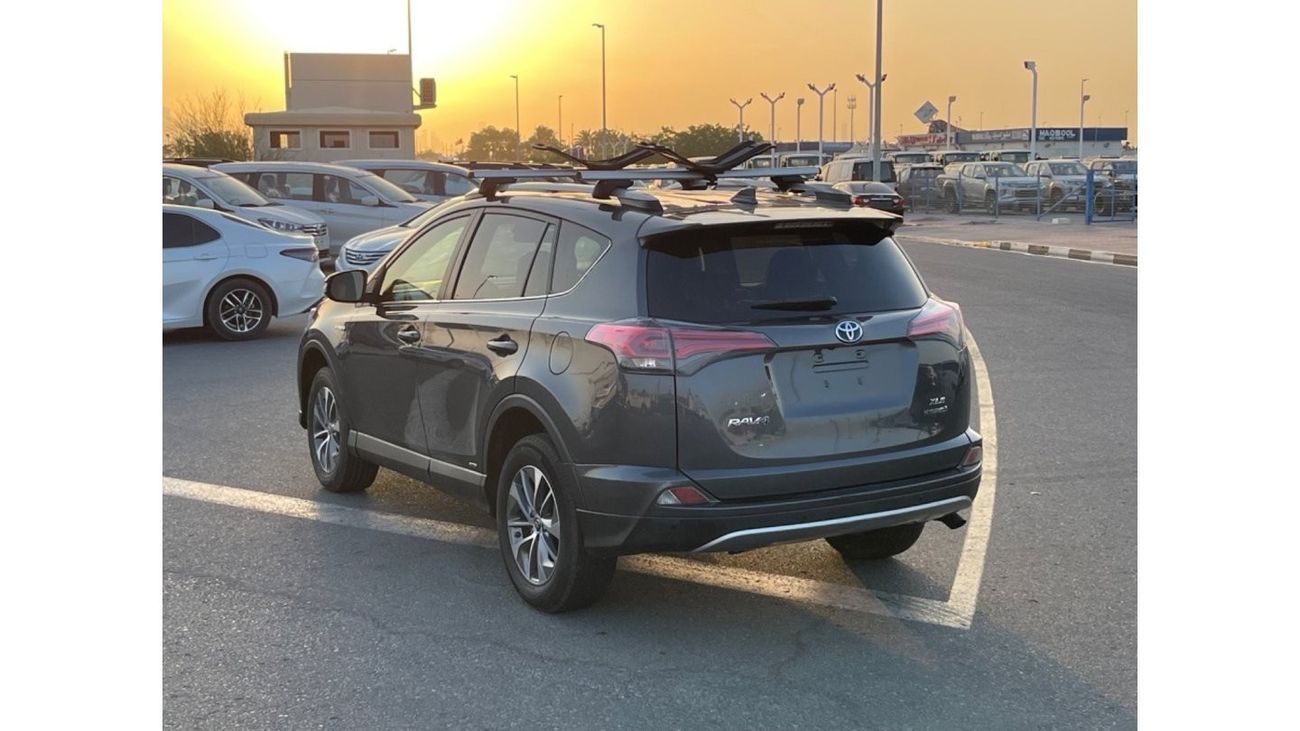 Toyota RAV4 VXR HEV 2018 TOYOTA RAV4 XLE HYBRID FULL OPTIONS IMPORTED FROM USA