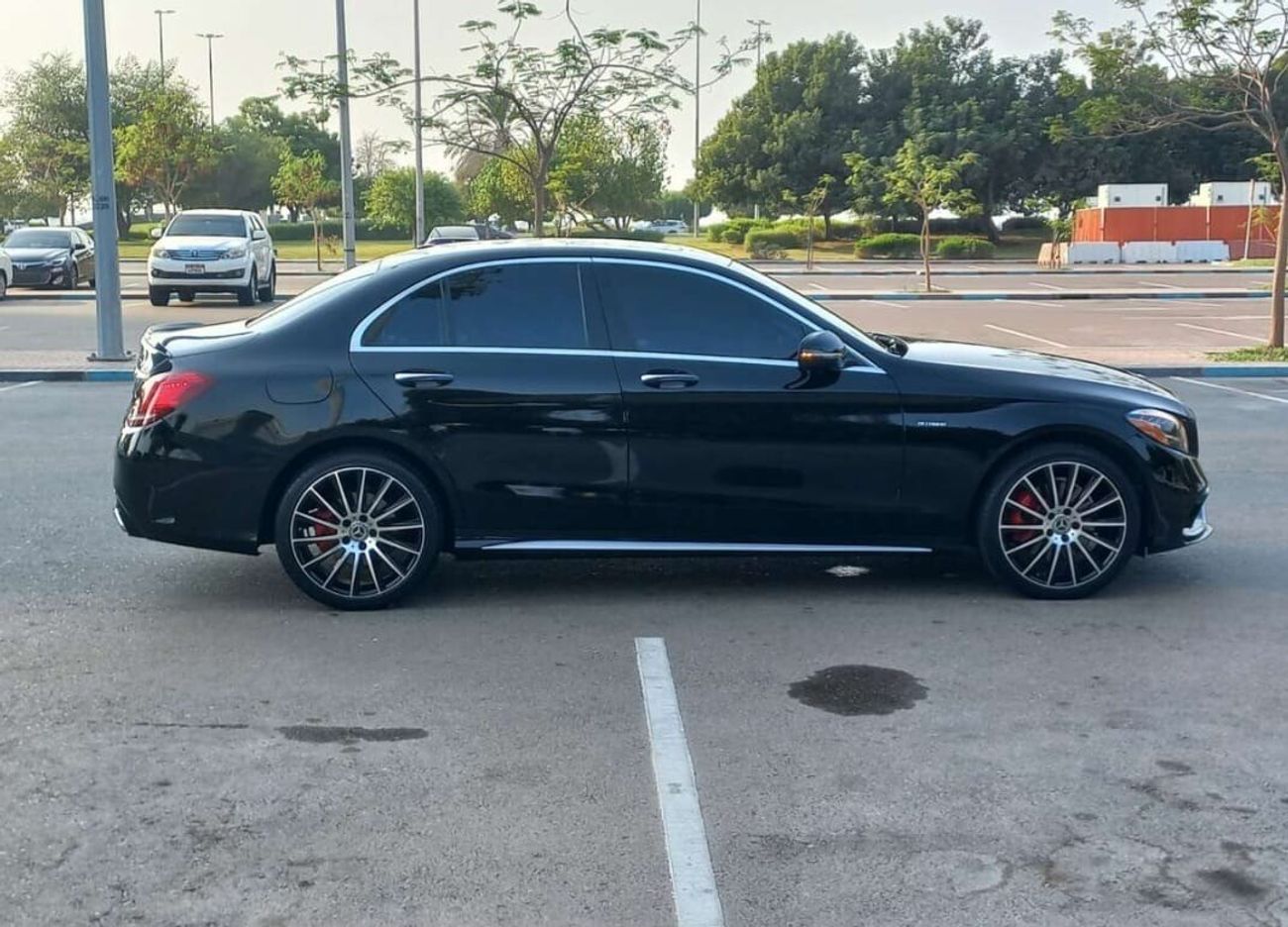 مرسيدس بنز C 300 Sport 2.0L (241 HP)