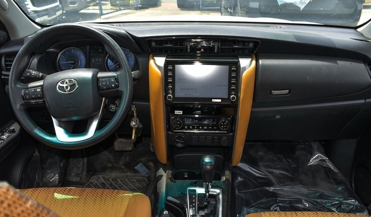 تويوتا فورتونر Toyota fortuner 2.7L petrol 4x2 MY2023
