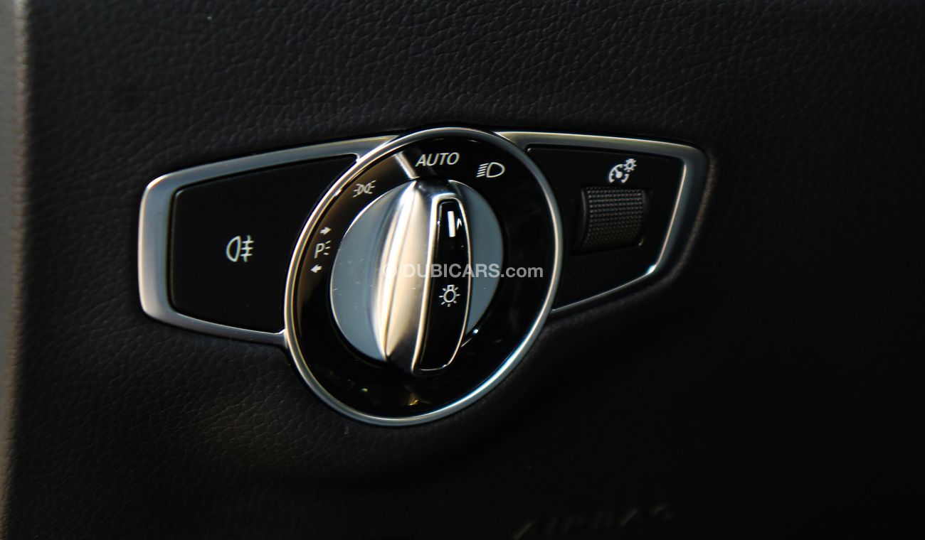 Mercedes-Benz E200 AMG MY2022 Night Package