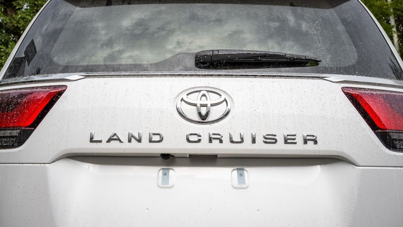 Toyota Land Cruiser VXR TOYOTA LANDCRUISER 3.3 VXR HIGH DSL -2026YM