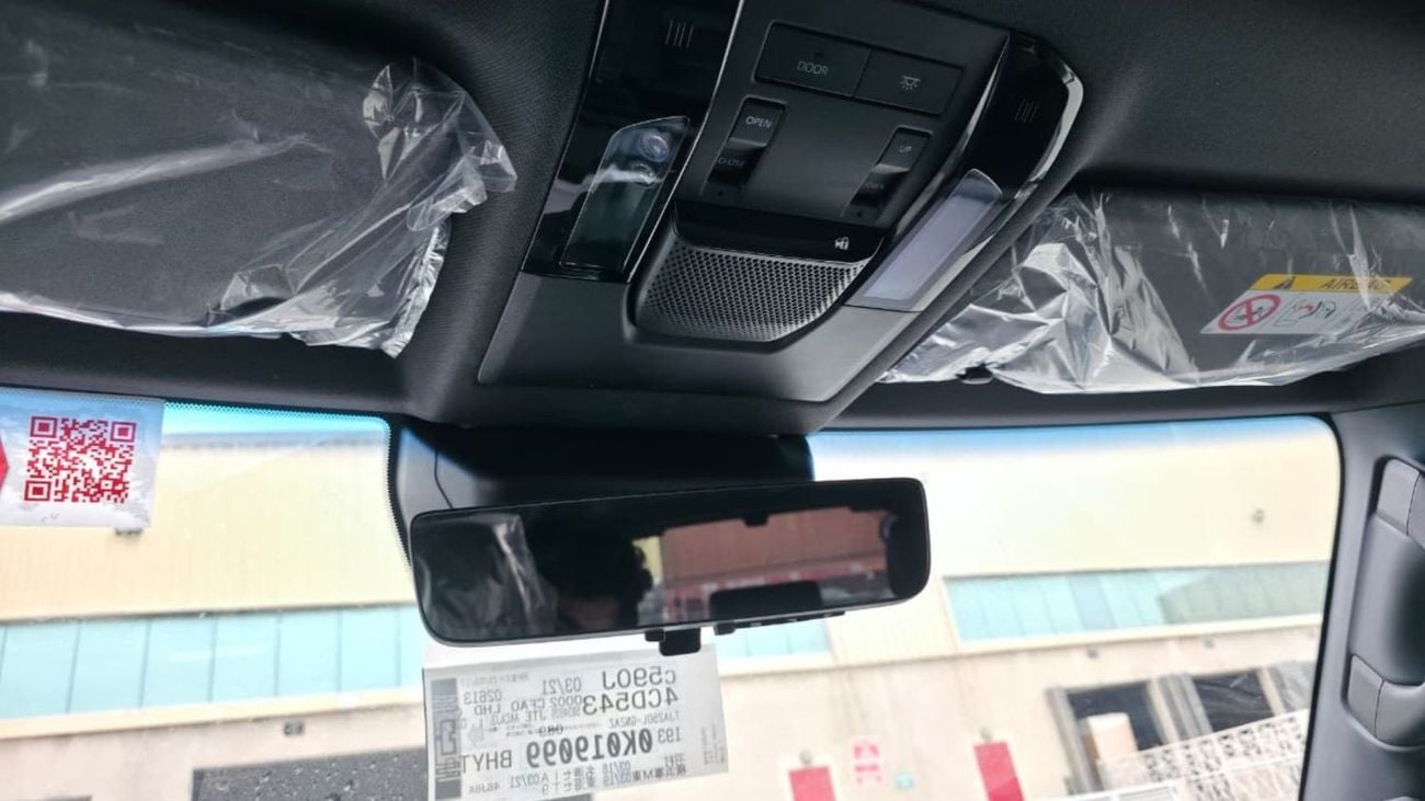 تويوتا برادو 2.4L | T/Petrol | 4x4 | Four Door | 5 Seater | Automatic