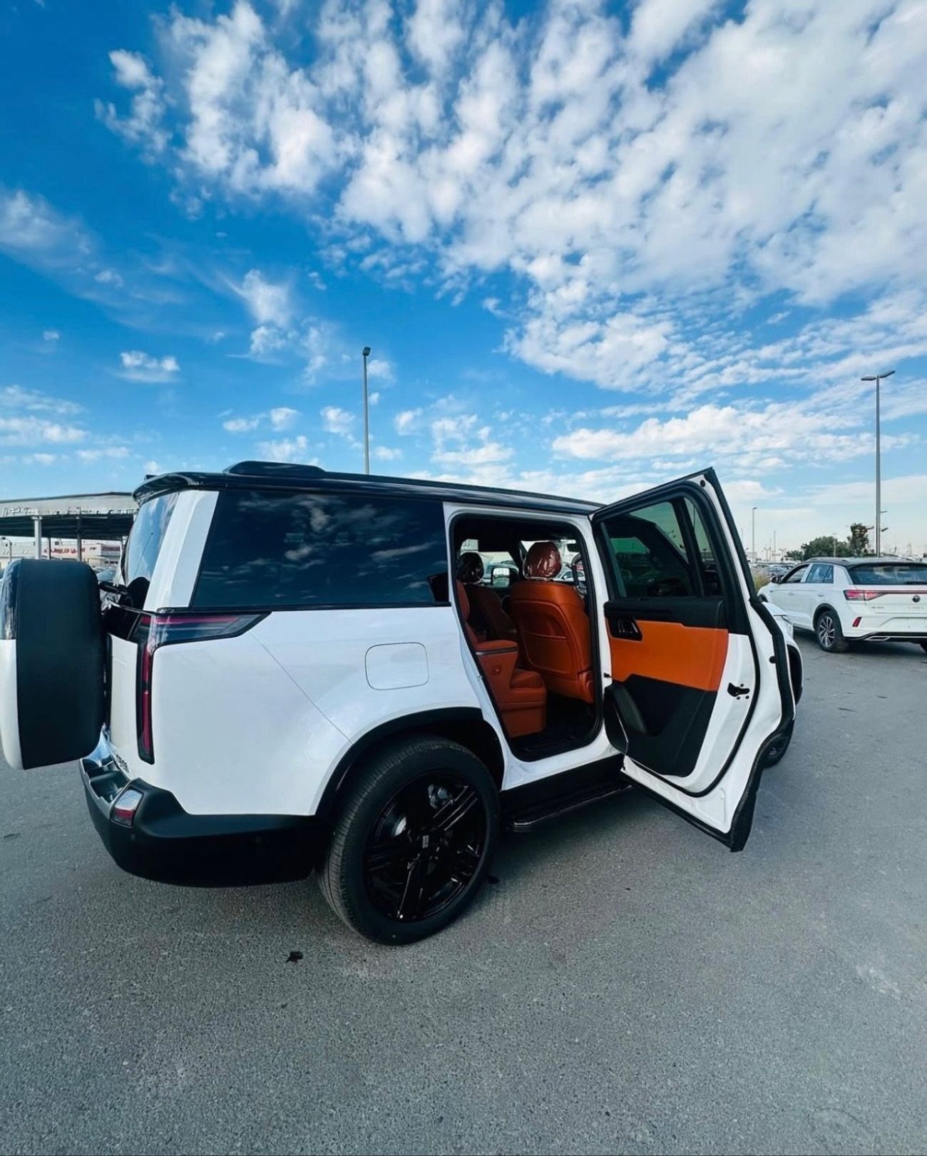 ROX 01 ROX01 2025 – Long Range, 6-Seater VIP Edition