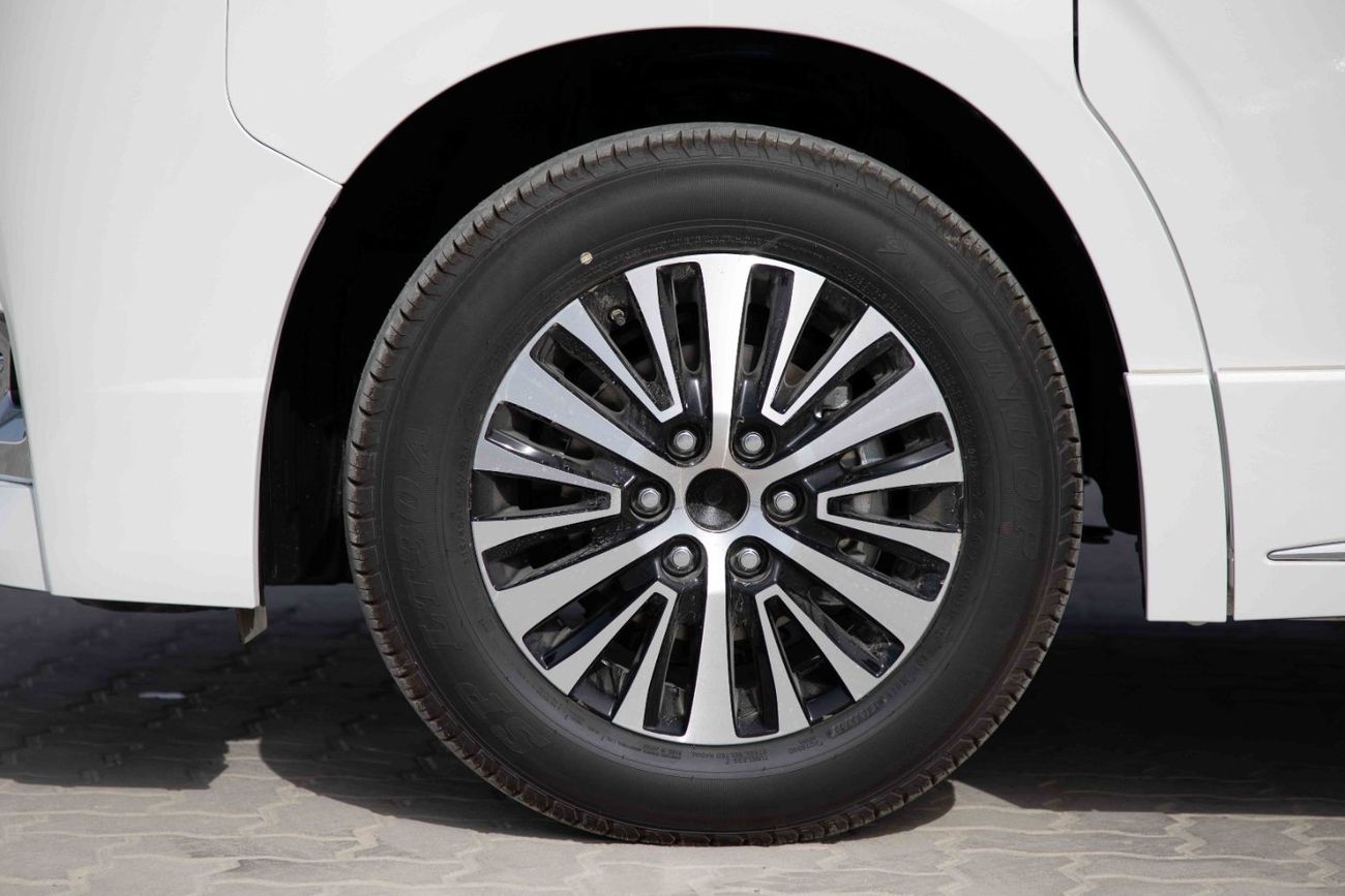 Toyota Granvia 2023 Toyota Granvia 2.8 V - White Pearl inside Black