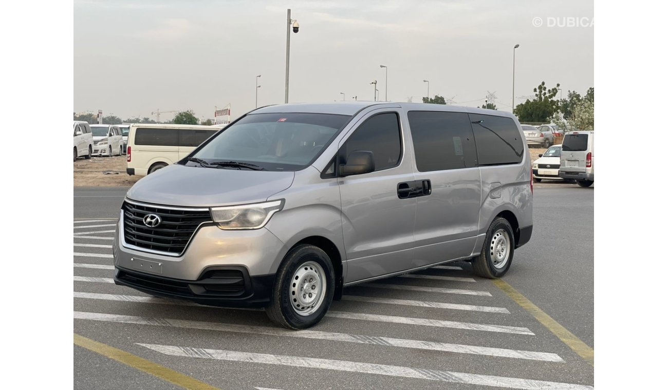 هيونداي H-1 2019 HYUNDAI H 1 - 2.4L V4 - 12 SEATER - Automatic - PETROL / EXPORT ONLY