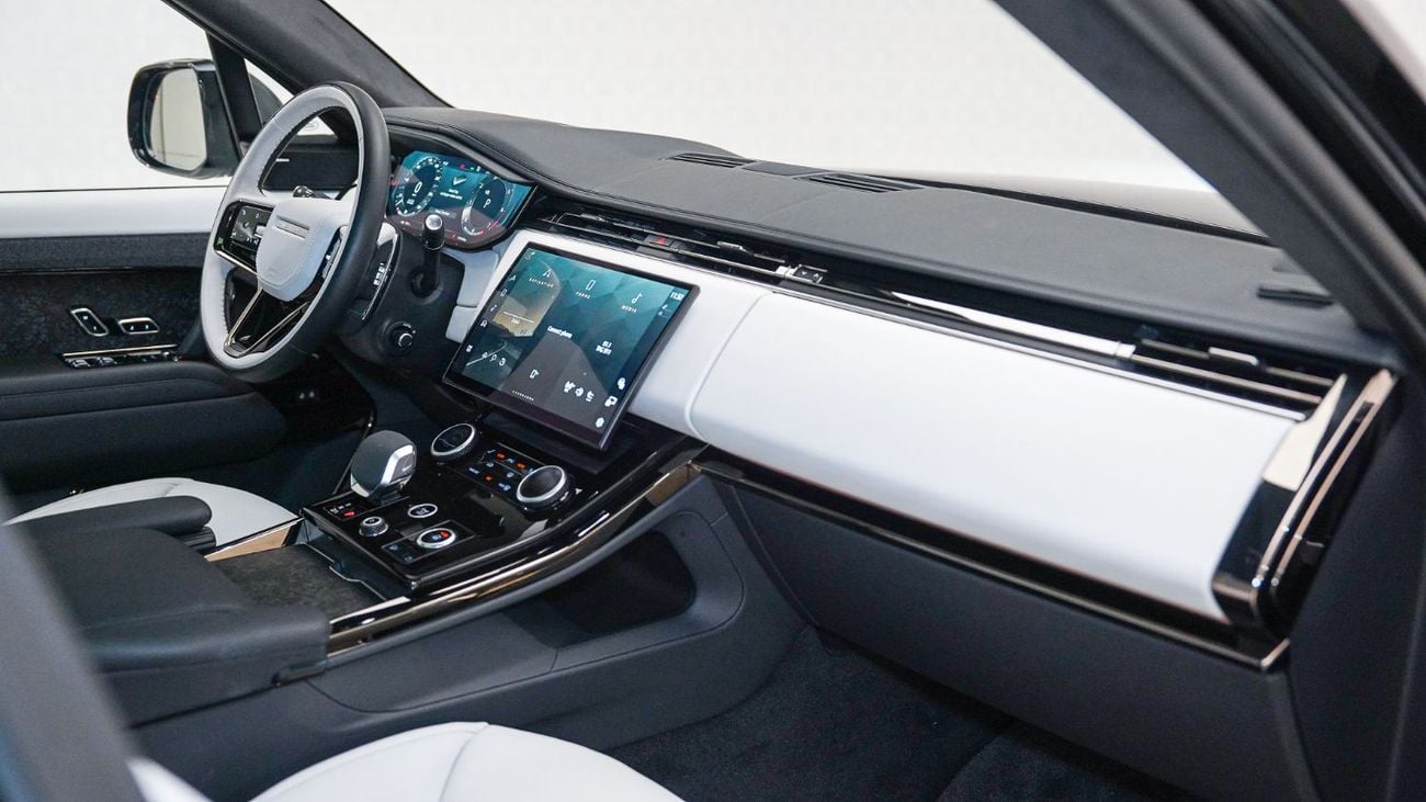 Land Rover Range Rover Sport | AED 8,037 PM | Warranty Feb-2028 | GCC