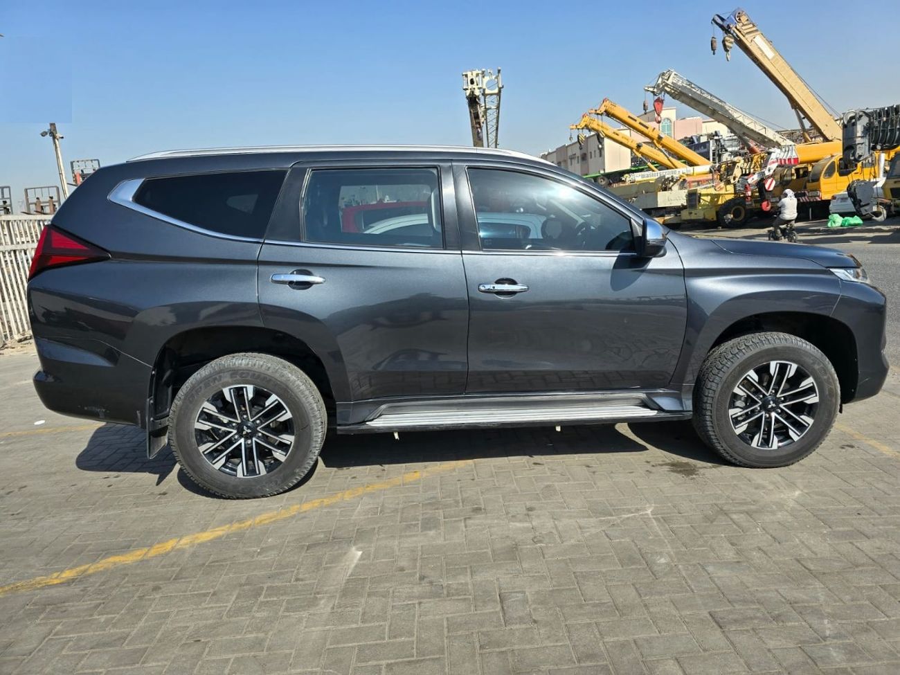 Mitsubishi Pajero Sport