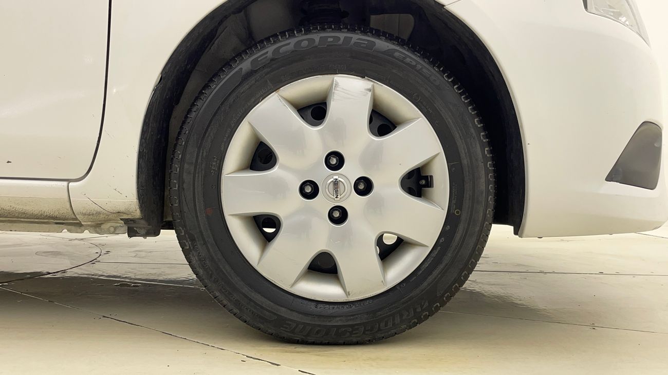 Nissan Sunny SV 1.5 | Zero Down Payment | Home Test Drive