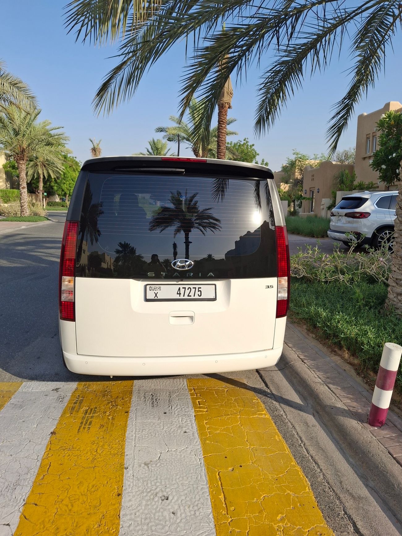 هيونداي ستاريا