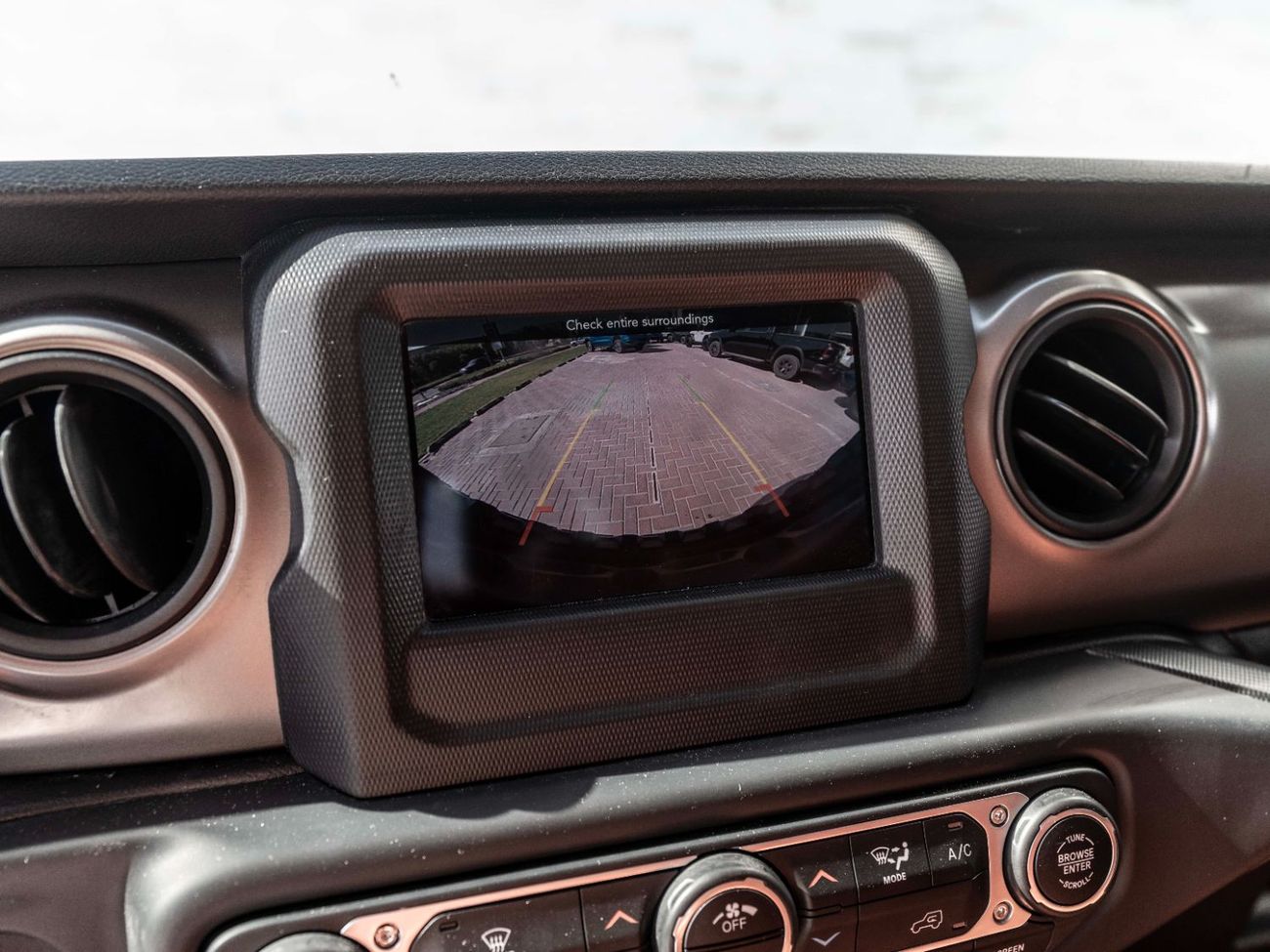 جيب رانجلر Sport 3.6L A/T (5 Seater)