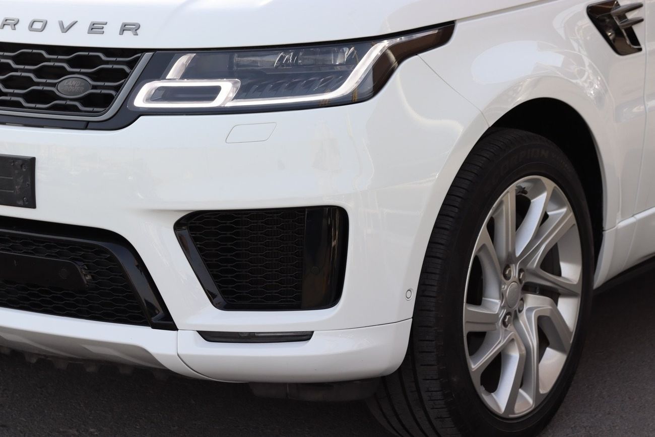 لاند روفر رينج روفر سبورت HSE 3.0L (340 HP) Range Rover Sport HSE V6 / 2018 / GCC / Original Paint