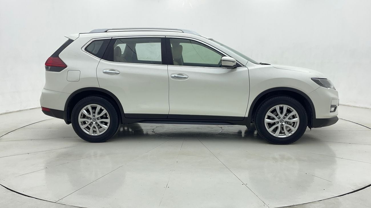 Nissan XTrail S 4WD 2.5L 2022 S 4WD | AED 1066/Month | 0 DP | 30 Day Return | Warranty | Service History