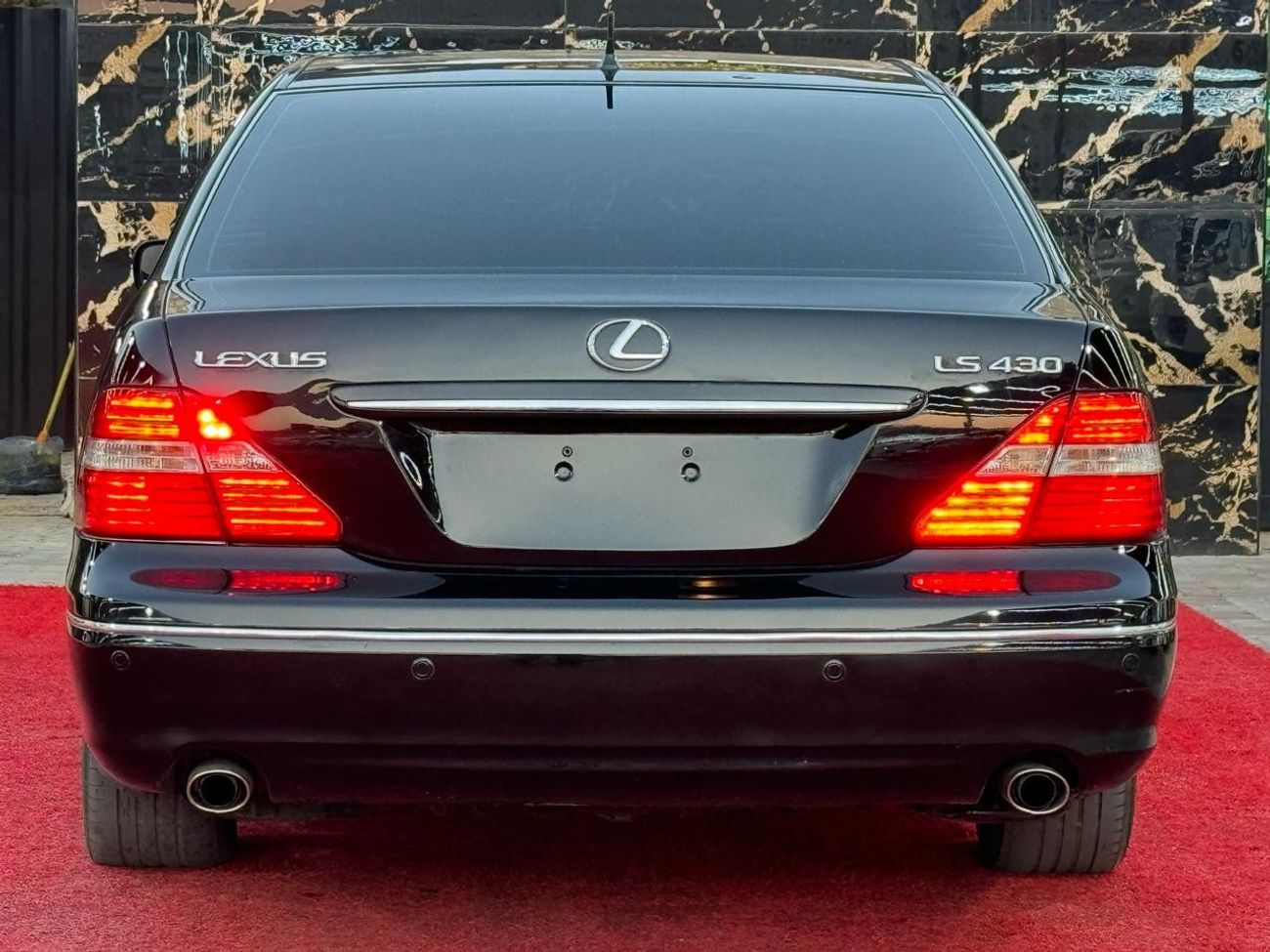 Lexus LS 430