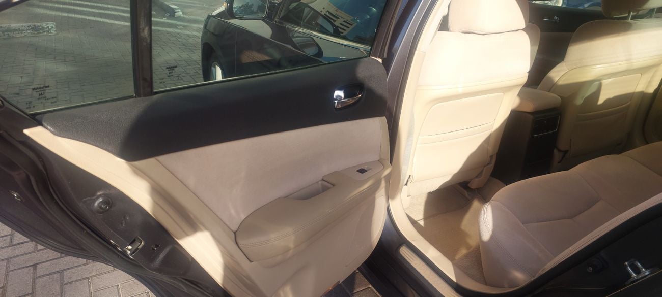 Nissan Maxima S 3.5L