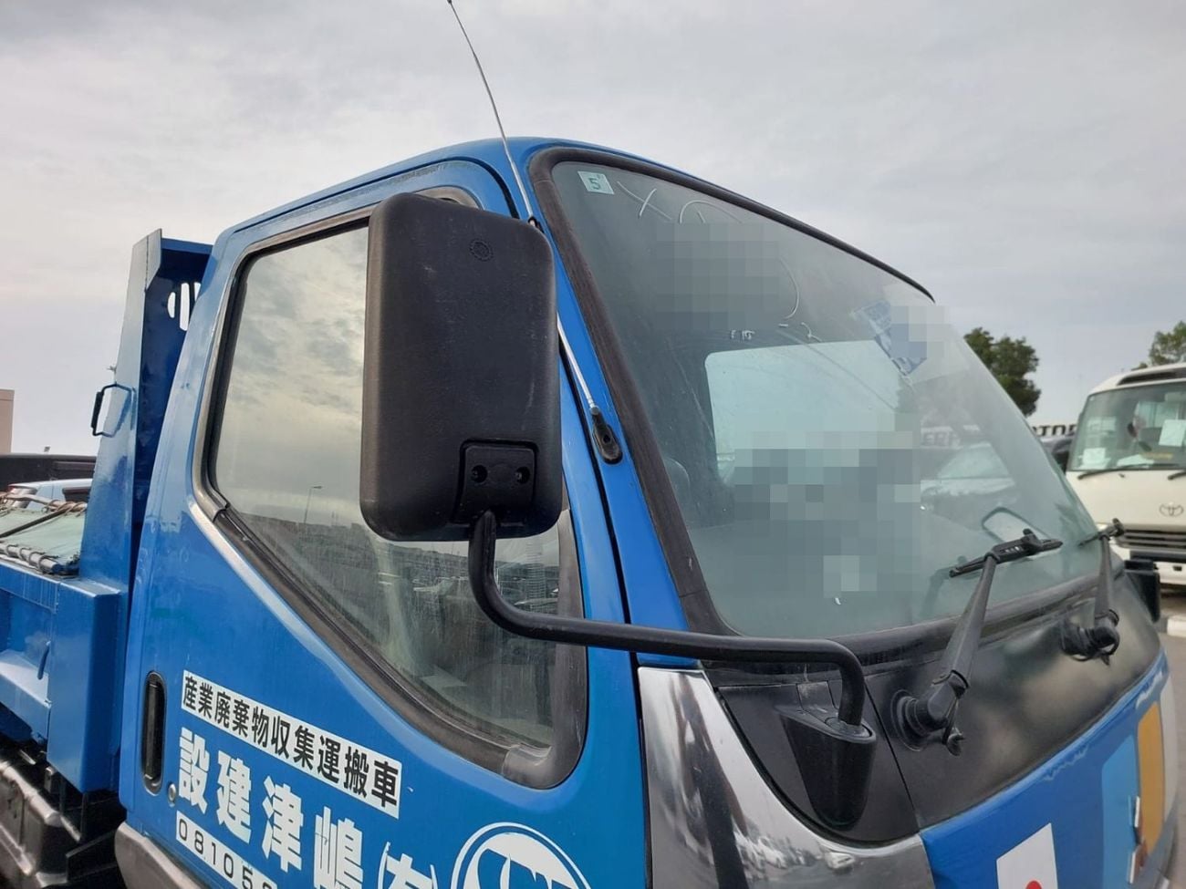 Mitsubishi Fuso Canter (RAMADAN OFFER) MITSUBISHI CANTER TRUCK RHD 1994 MODEL 4.6 L DIESEL MANUAL(PM00885)