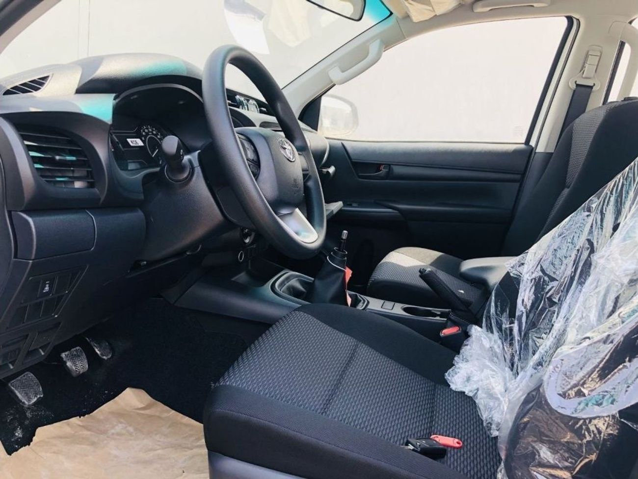 تويوتا هيلوكس Wide Body 2.4L Diesel 2024YM