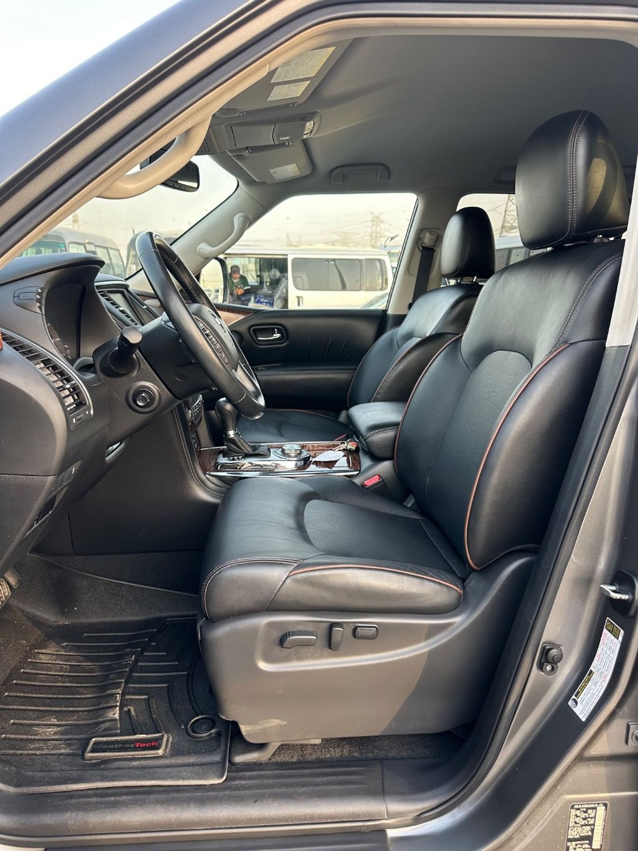 Nissan Armada 4WD 2020 model