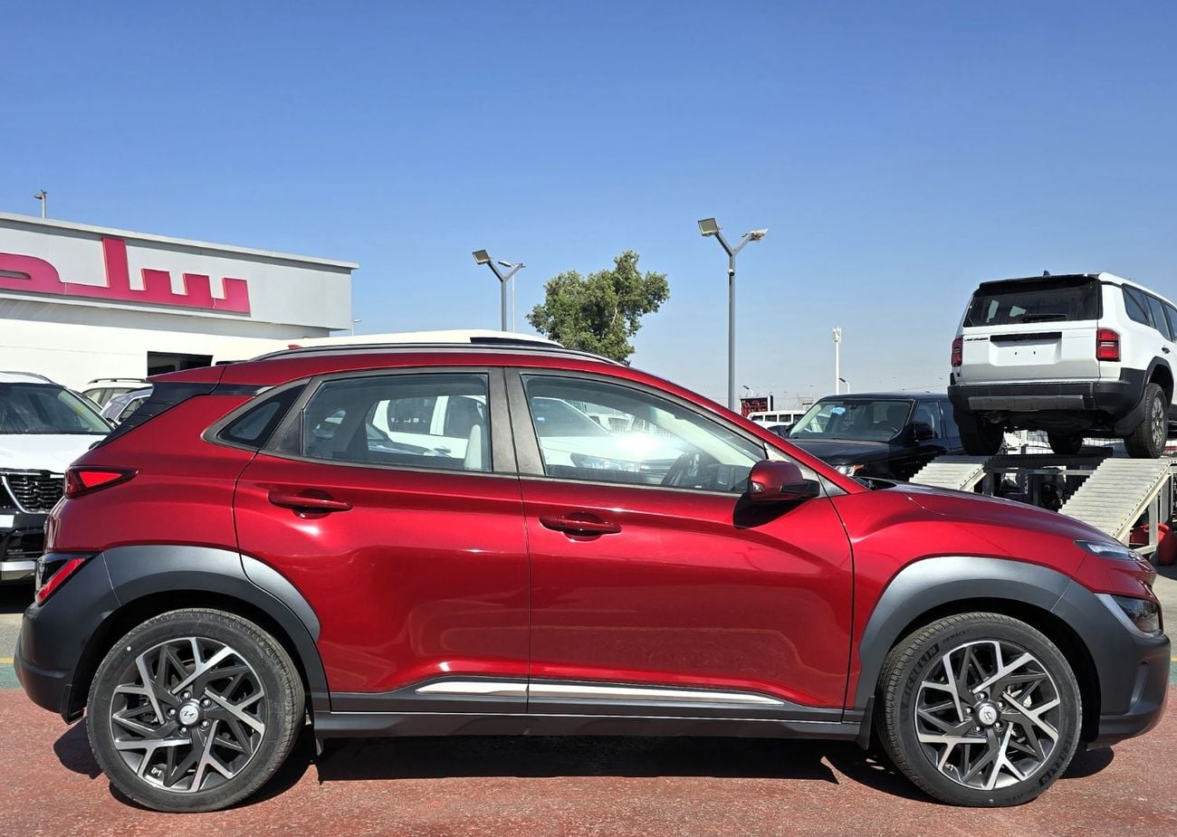 Hyundai Kona Hyundai Kona  Hybrid 1.6l SUV FWD 5Doors  Red Color 2023 Model