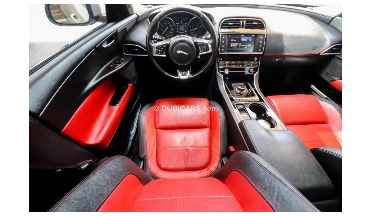 Jaguar XE Jaguar XE R-Sport 2017