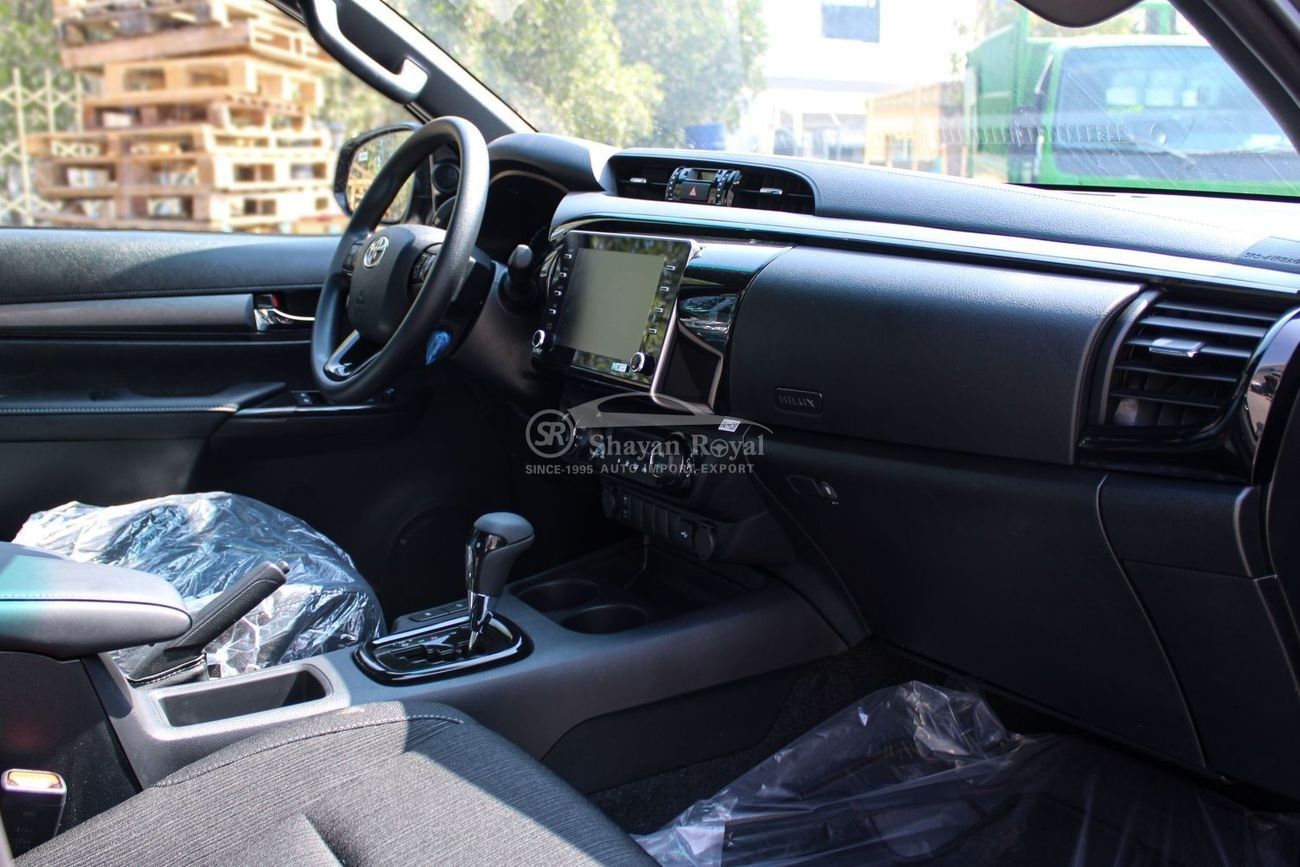 Toyota Hilux LHD 4.0L PETROL V6 4X4 DC ADVENTURE EXCLUSIVE AT 2025MY