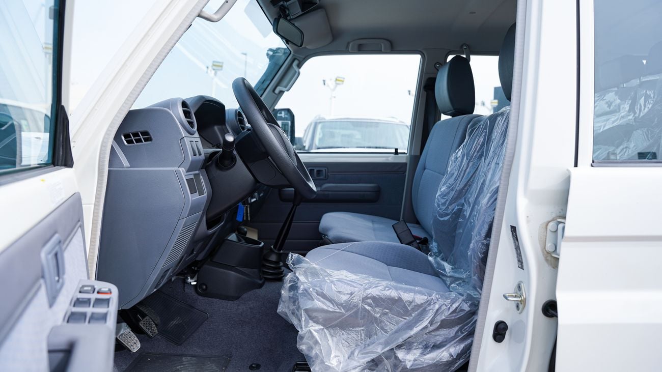 تويوتا لاند كروزر 70