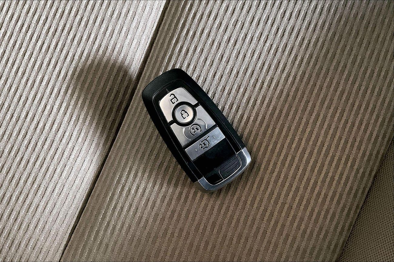 Ford Expedition XLT Standard | Carnival Sale • UP TO AED 20,000 OFF | Guaranteed Warranty | 0 Down Payment