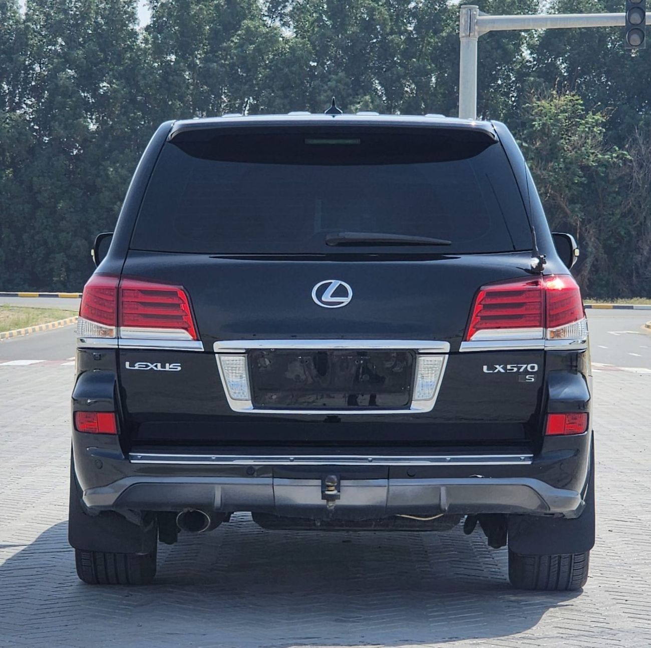 Lexus LX 570