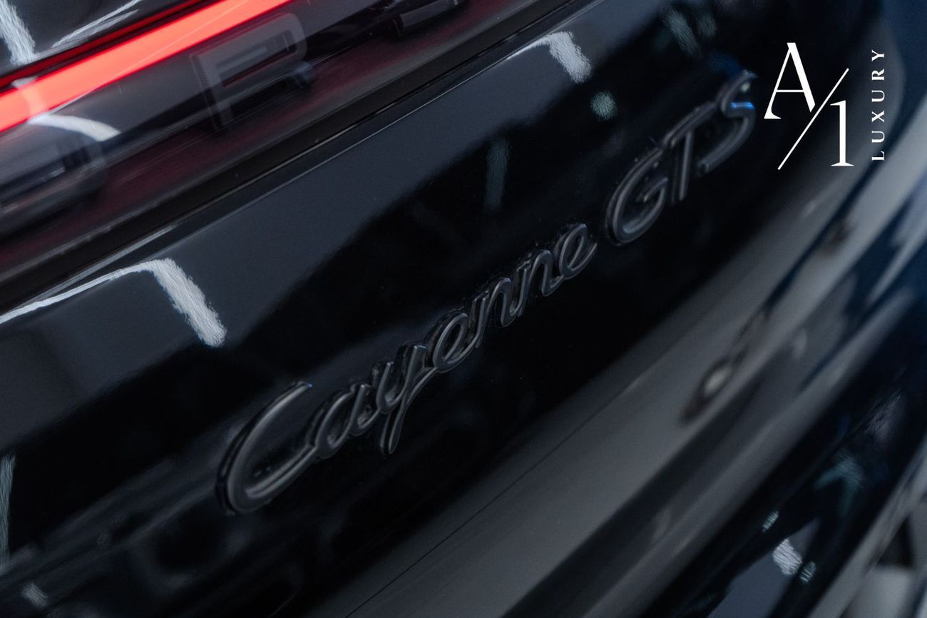 Porsche Cayenne GTS Coupe 2023 Porsche Cayenne GTS, Warranty, Sport Chrono Package, Full Options, GCC