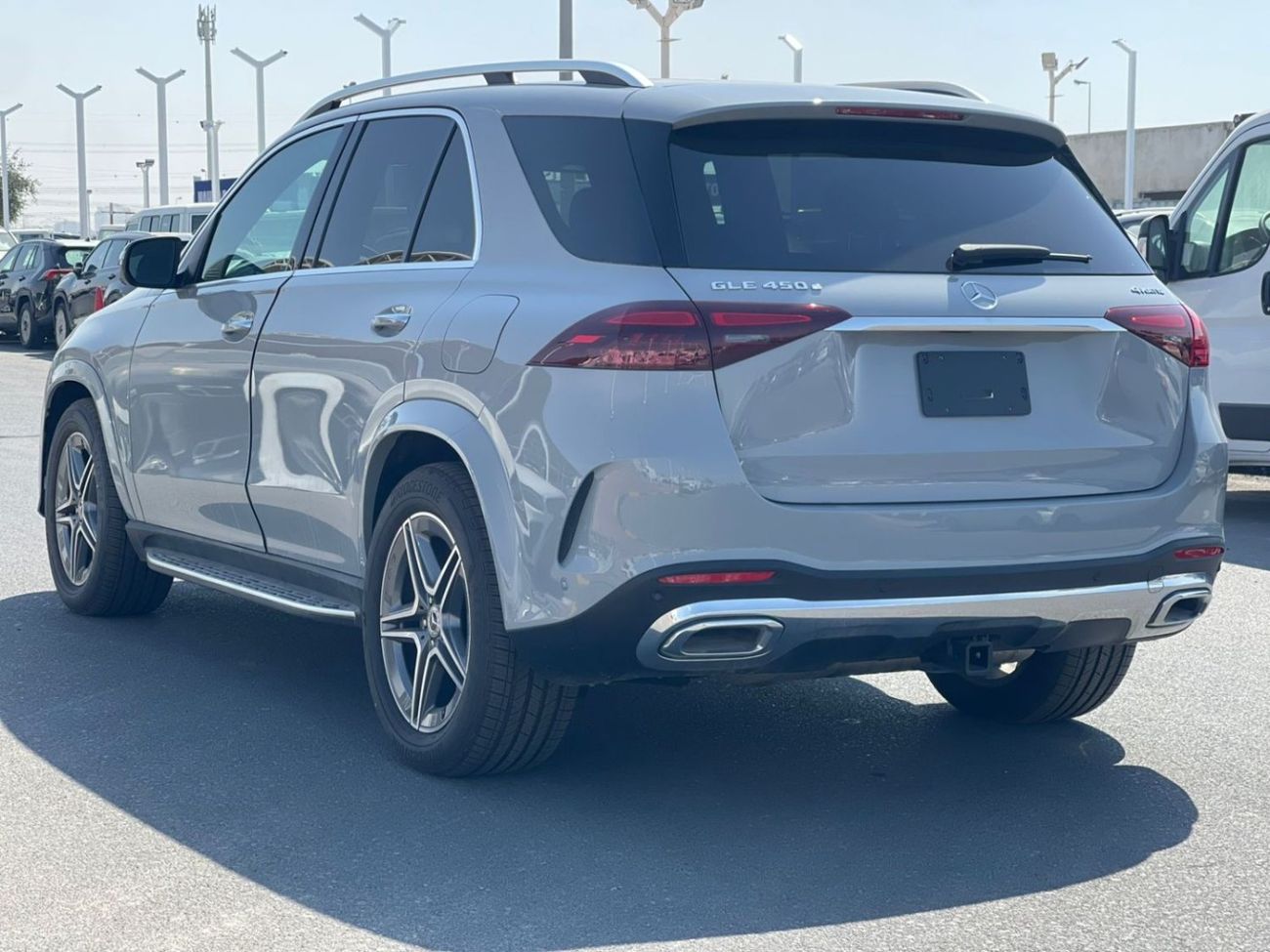 مرسيدس بنز GLE 450 2024-Mercedes Benz GLE 450 D