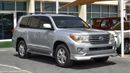 Toyota Land Cruiser VXR 5.7 V8