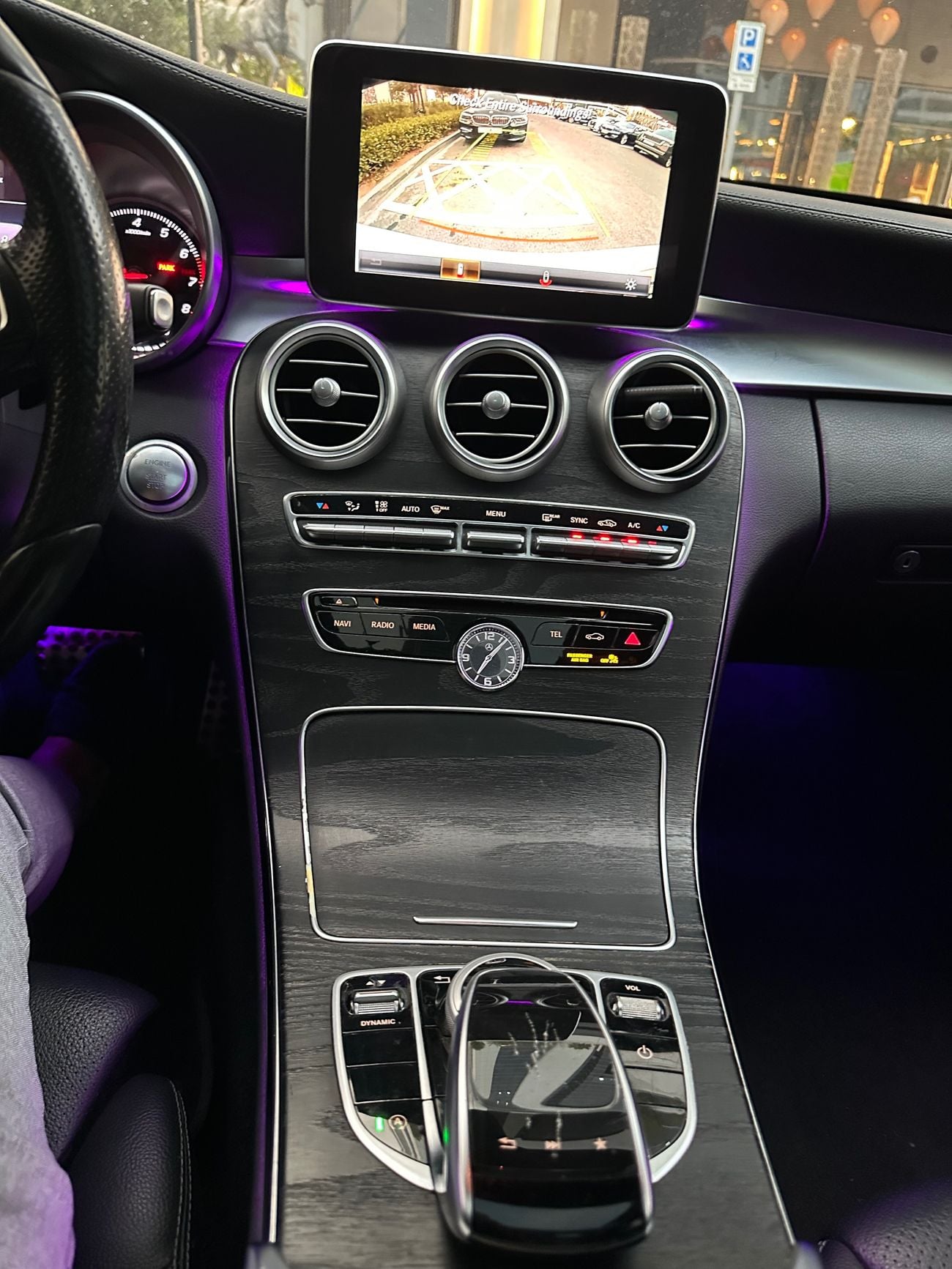 Mercedes Benz C300 STD (NON GCC)