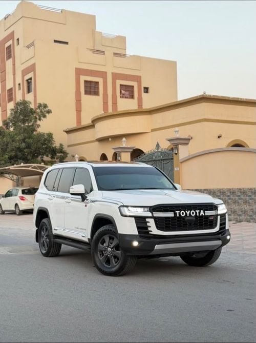 Toyota Land Cruiser GR SPORT