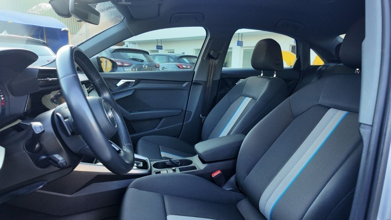 Audi A3 35 TFSI ADVANCED 1.4L  |  Agency Warranty | Complete Service History | Zero Downpayment Repo